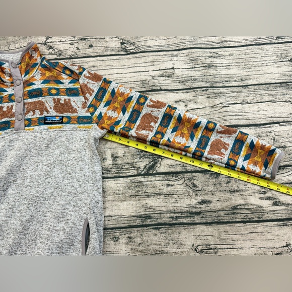 Simply Southern Tried & True Women's Sweater, Bear Jeep Aztec, Gray Size Small - Picture 9 of 15